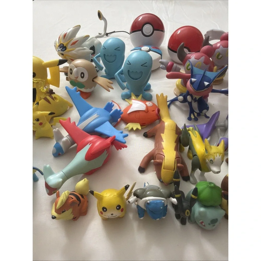 Mixed Lot Of Toys Pokemon Moncolle Figure Lot of 47 TOMY 2007- Present Huge Lots